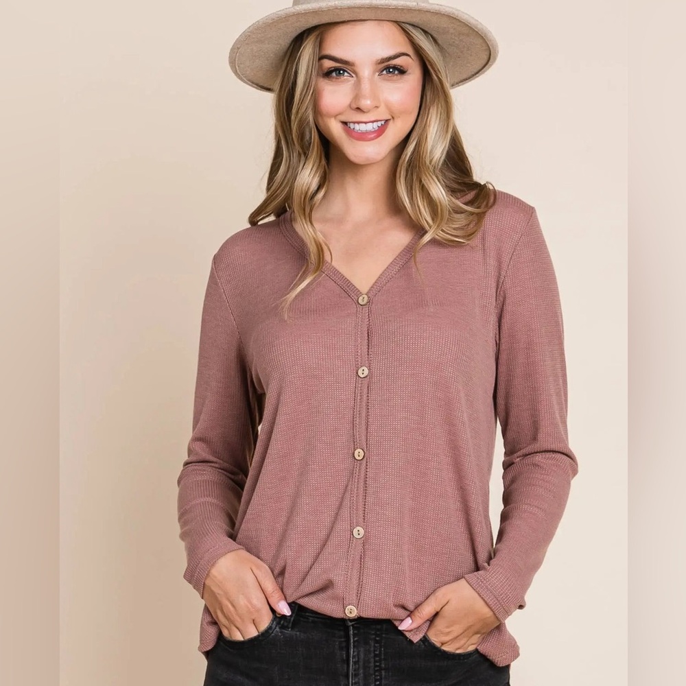 Rib Knit Button Detail Top